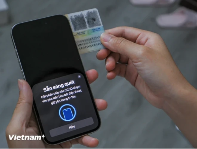 Những trường hợp nào buộc phải ra ngân hàng nếu chuyển khoản trên 10 triệu đồng? ảnh 2