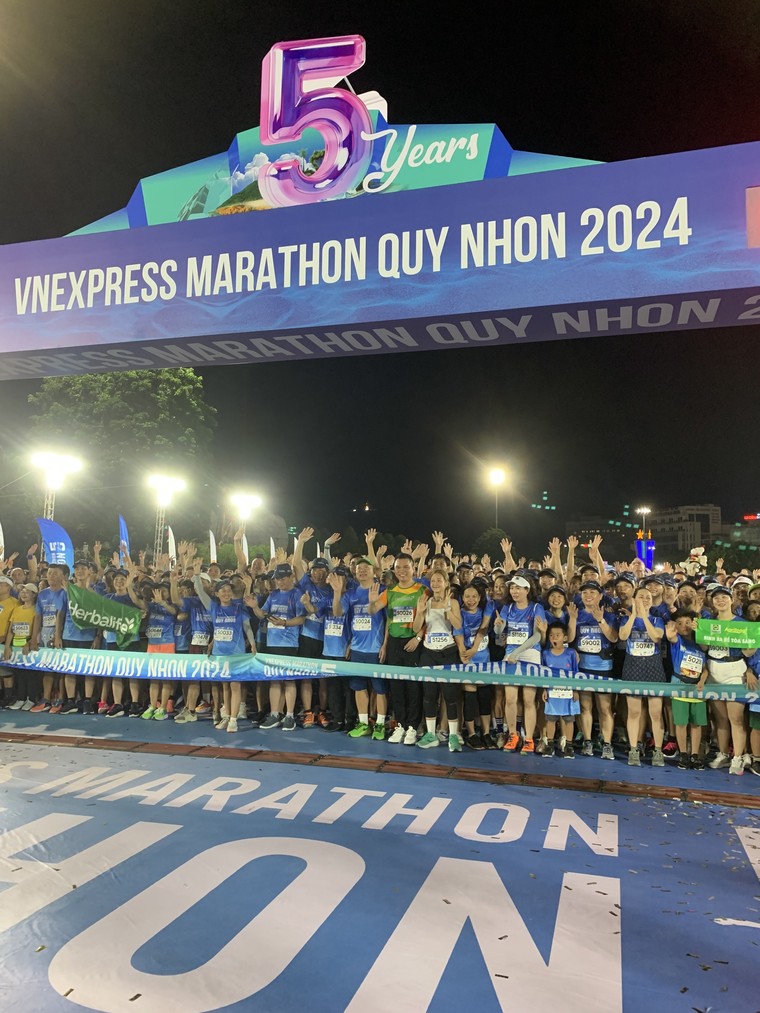 Herbalife Việt Nam đồng hành cùng giải chạy VnExpress Marathon Quy Nhơn 2024 ảnh 2