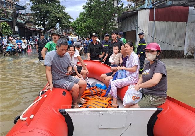 Phát huy mạnh mẽ tình dân tộc, nghĩa đồng bào ảnh 3