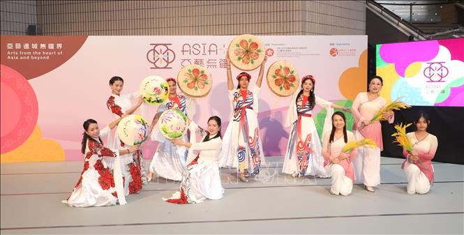 Dấu ấn Việt Nam tại lễ hội giao lưu văn hóa châu Á ở Hong Kong ảnh 1