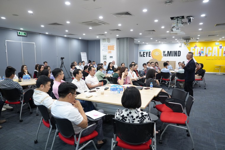 Năm thứ hai liên tiếp, ROX Group được bình chọn là “Nơi làm việc tốt nhất Việt Nam” ảnh 4