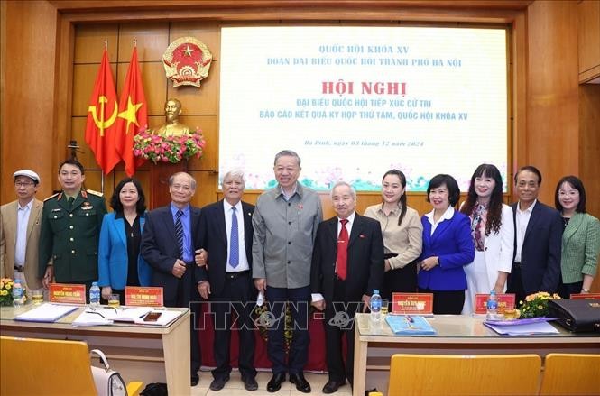 Tổng Bí thư Tô Lâm tiếp xúc cử tri Hà Nội sau Kỳ họp thứ 8, Quốc hội khóa XV ảnh 6