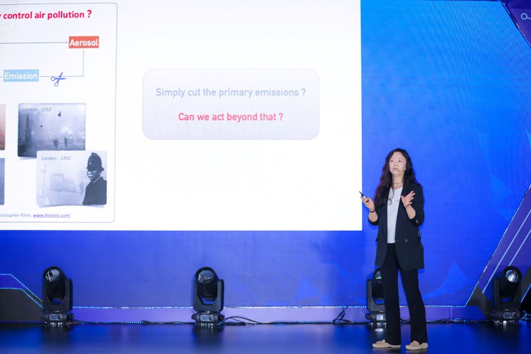 Nhà khoa học VinFuture nói gì về xe máy xăng khi ô nhiễm không khí gây tử vong cao hơn COVID-19? ảnh 2