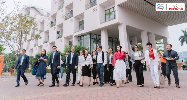 Prudential bế giảng khóa “Nâng cao năng lực quản trị doanh nghiệp”, hoàn thiện hình mẫu nhà lãnh đạo đa năng ảnh 4