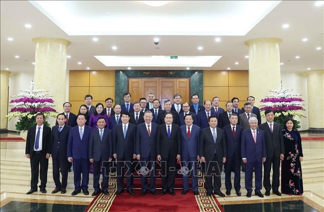 Hội nghị công bố Quyết định của Bộ Chính trị về chức năng, nhiệm vụ của 13 cơ quan, đơn vị ảnh 2