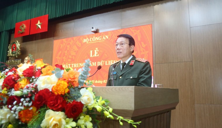 Tổ chức trọng thể lễ ra mắt Trung tâm Dữ liệu quốc gia ảnh 1