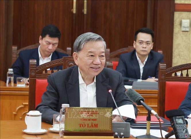 Tổng Bí thư Tô Lâm: Cơ hội rất lớn để thúc đẩy đổi mới sáng tạo, chuyển đổi số đưa đất nước phát triển ảnh 2