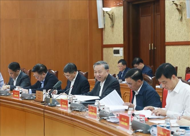 Tổng Bí thư Tô Lâm: Cơ hội rất lớn để thúc đẩy đổi mới sáng tạo, chuyển đổi số đưa đất nước phát triển ảnh 1