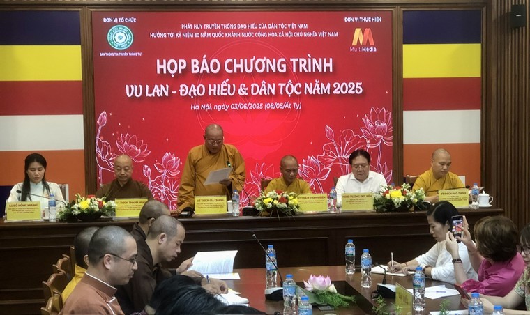 Vu Lan báo hiếu: Tâm hiếu là tâm Phật, hạnh hiếu là hạnh Phật ảnh 1