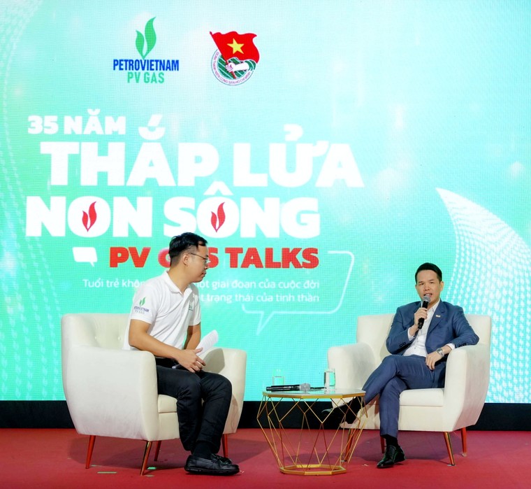 PV GAS Talks “35 năm - Thắp lửa non sông”: Hành trình truyền cảm hứng, kết nối và giữ lửa nhiệt huyết ảnh 4