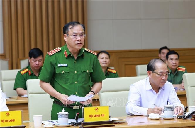 Thủ tướng: Mỗi ngày đều là cao điểm chống buôn lậu, gian lận thương mại, hàng giả ảnh 2