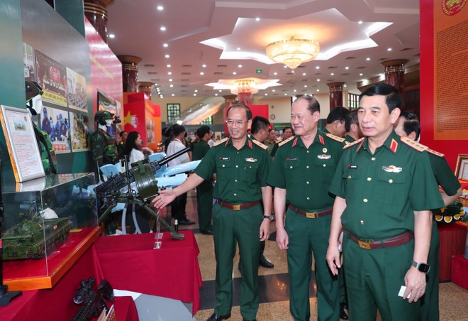 Đại tướng Phan Văn Giang: Để mỗi cán bộ, chiến sỹ là một “chiến sỹ số” ảnh 1