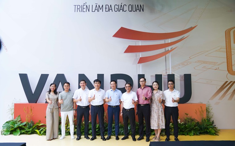 Triển lãm đa giác quan “Chạm vị nhân sinh” - Hành trình “chạm” để lắng nghe, thấu hiểu, đánh thức cảm xúc sống ảnh 16