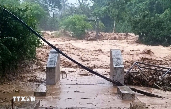 Thời tiết ngày 23/7: Tin cuối cùng về bão số 3, cảnh báo mưa cường suất lớn ảnh 1