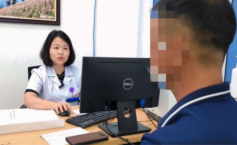 Bác sĩ hướng dẫn phân biệt bệnh Chikungunya và sốt xuất huyết ảnh 1