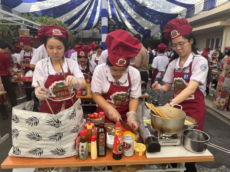 Học cao đẳng, hướng đi thực tế cho học sinh sau THCS và THPT ảnh 1