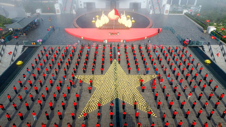 Vu Lan này đến Núi Bà Đen, Tây Ninh nghe đạo từ về Trái tim người mẹ ảnh 4