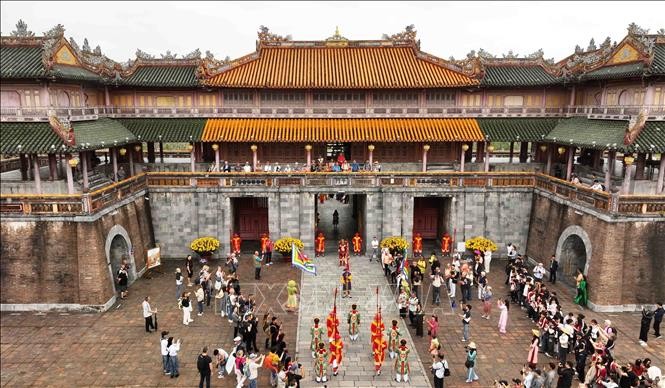 Huế khẳng định vị thế "Di sản, bản sắc và tầm nhìn phát triển xanh" ảnh 1