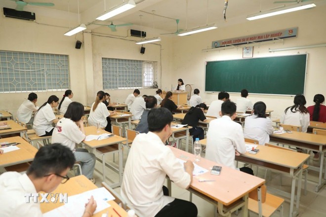 Sai sót trong xét tuyển đại học: Giải quyết ngay vì quyền lợi thí sinh ảnh 1