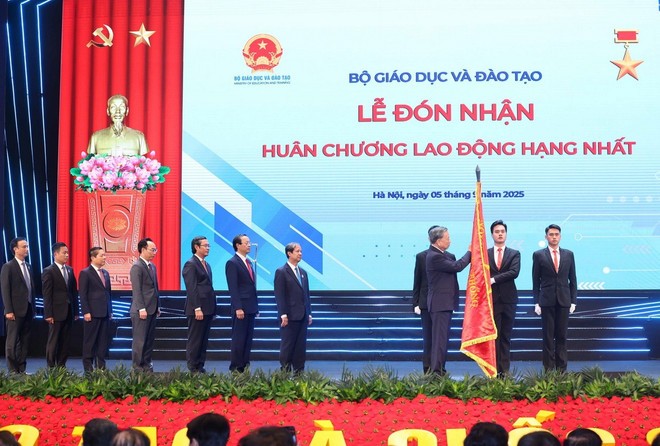 Phát biểu của Tổng Bí thư Tô Lâm tại Lễ kỷ niệm 80 năm ngành Giáo dục ảnh 3