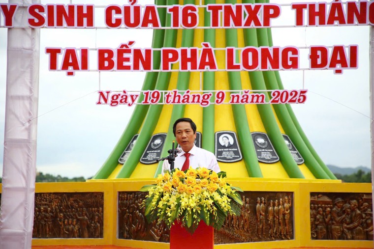 Khánh thành Khu tưởng niệm thanh niên xung phong hy sinh tại bến phà Long Đại ảnh 2