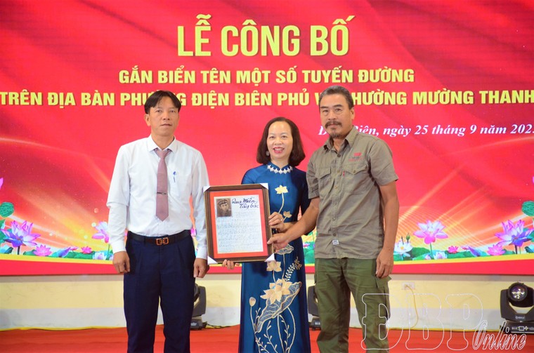 Điện Biên: Gắn biển tên nhiều tuyến đường phường Điện Biên Phủ và phường Mường Thanh ảnh 4