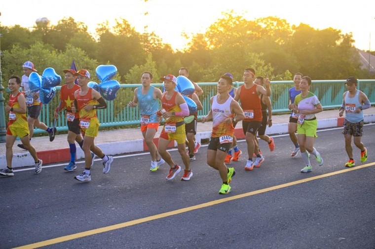 HDBank Green Marathon 2025 - Điểm hẹn của những bước chân xanh và nhịp sống số ảnh 2