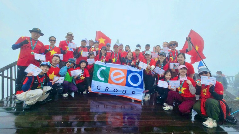 Chinh phục Fansipan: Khi Văn hóa “One team” hóa thành sức mạnh ảnh 4