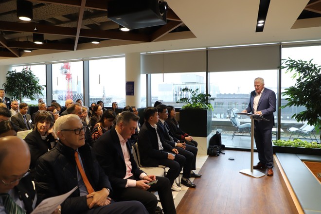 Việt Nam, Anh hướng tới quan hệ đối tác bền vững về khoa học công nghệ ảnh 1