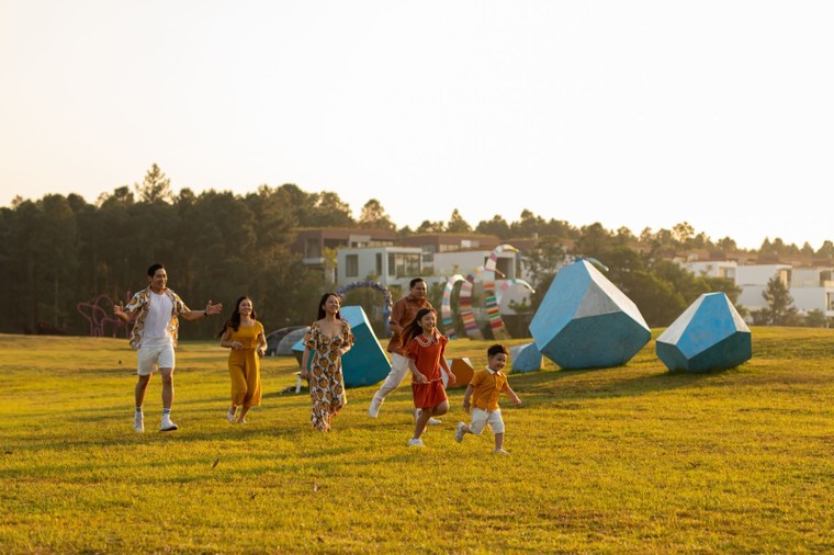  “Chạm” vào nghệ thuật trong không gian nghỉ dưỡng cao cấp - Trải nghiệm khác biệt tại Flamingo Đại Lải Resort ảnh 1