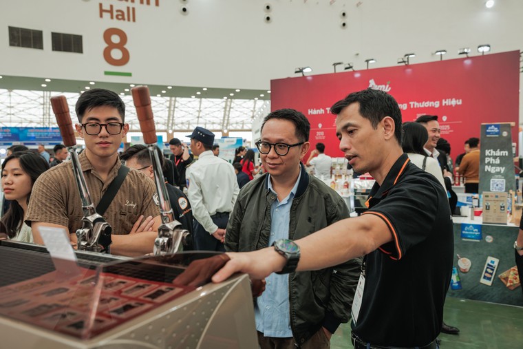 Khai mạc Tuần lễ Công nghiệp và Công nghệ Việt Nam 2025 tại Trung tâm triển lãm Việt Nam ảnh 8