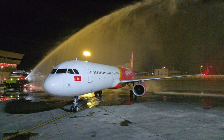 Bay thẳng TP.HCM - Manila cùng Vietjet trong mùa lễ hội sôi động cuối năm ảnh 2