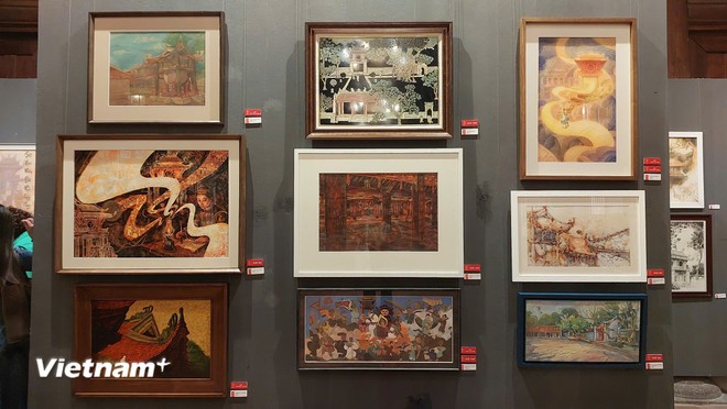 "Tiếng vang lịch sử": Trưng bày các tác phẩm hội họa lấy cảm hứng từ Văn Miếu ảnh 2