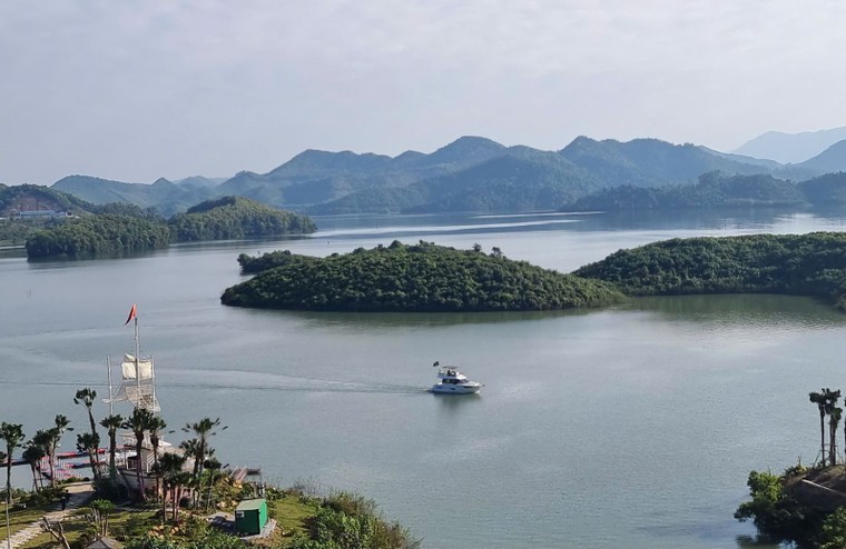 Du lịch Việt Nam 2025: Điểm sáng trong bức tranh tăng trưởng kinh tế, xã hội ảnh 2