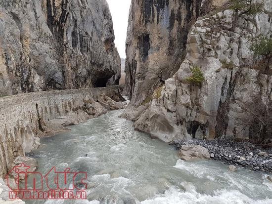 Việt Nam và Pháp hợp tác bảo tồn, phát triển công viên địa chất toàn cầu ảnh 2