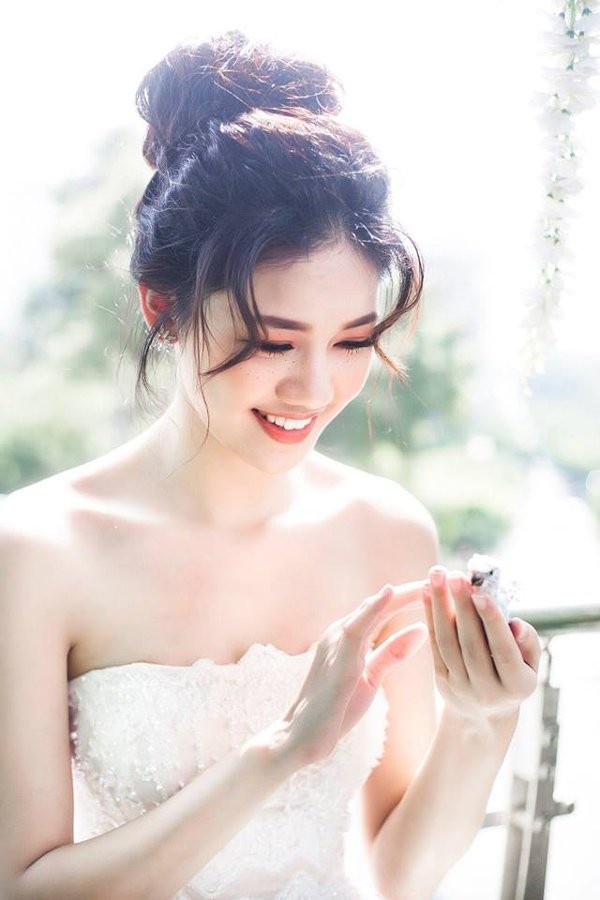 Nhan sắc nổi trội của MC cao 1m81 mới đầu quân cho VTV ảnh 5