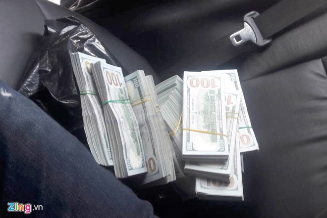 Phát hiện 30 kg ma túy trong lốp dự phòng trên chiếc Fortuner ảnh 3