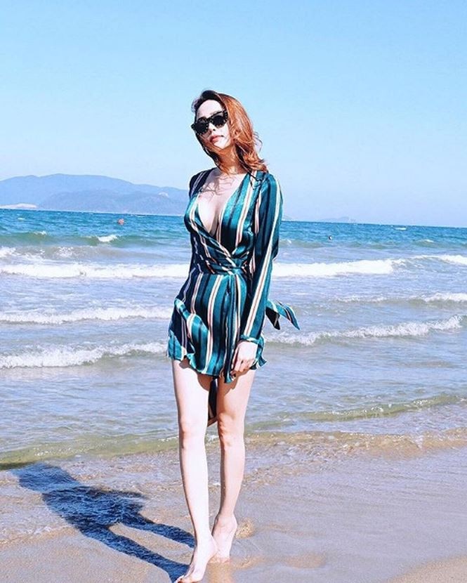 Vừa đầu hè, loạt mỹ nhân Việt đã ‘đốt mắt’ fan với bikini nóng bỏng ảnh 4