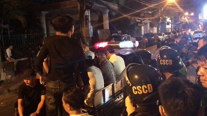 Bên trong quán bar Sài Gòn bị đột kích phát hiện dân chơi phê ma tuý ảnh 6