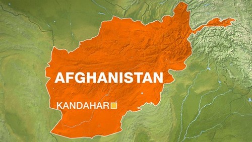 Đánh bom nhằm vào đoàn xe NATO tại Afghanistan, 11 trẻ em thiệt mạng ảnh 1