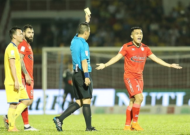 Bị Công Vinh 'bỏ rơi', HLV Miura sẽ ra sao? ảnh 1