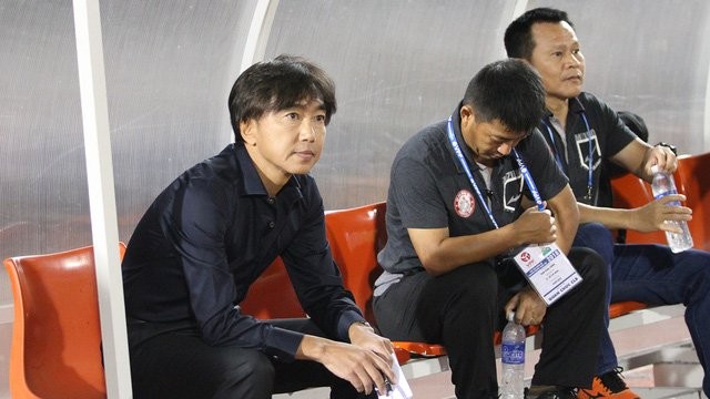Bị Công Vinh 'bỏ rơi', HLV Miura sẽ ra sao? ảnh 2