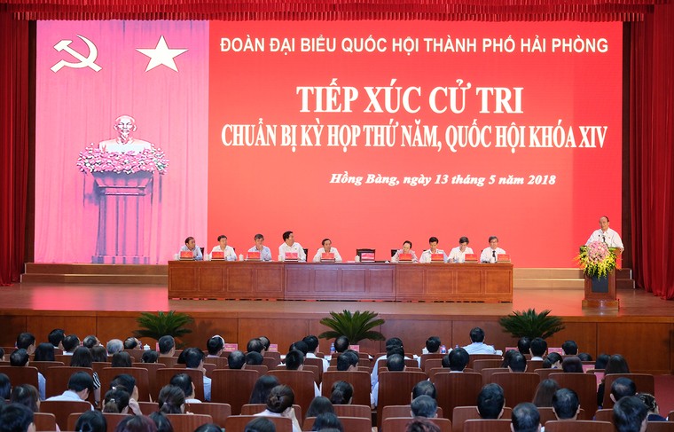 Tiếp xúc cử tri, Thủ tướng giải đáp nhiều băn khoăn ảnh 3