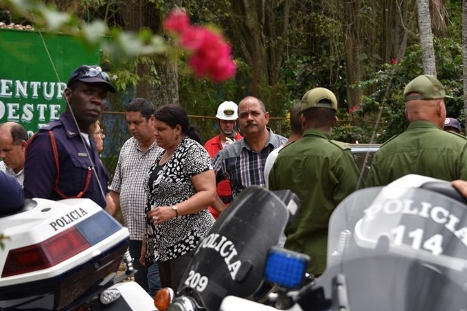 Hiện trường máy bay Cuba rơi ảnh 7