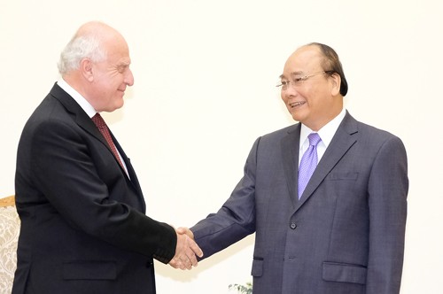 Thủ tướng tiếp đoàn lãnh đạo 3 tỉnh miền Trung Argentina ảnh 2