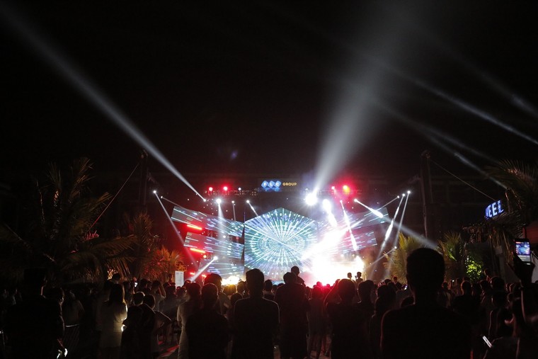  Đêm nhạc Light Music Party gây 'chấn động' FLC Sầm Sơn ảnh 11