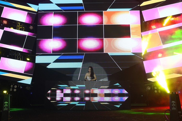  Đêm nhạc Light Music Party gây 'chấn động' FLC Sầm Sơn ảnh 7