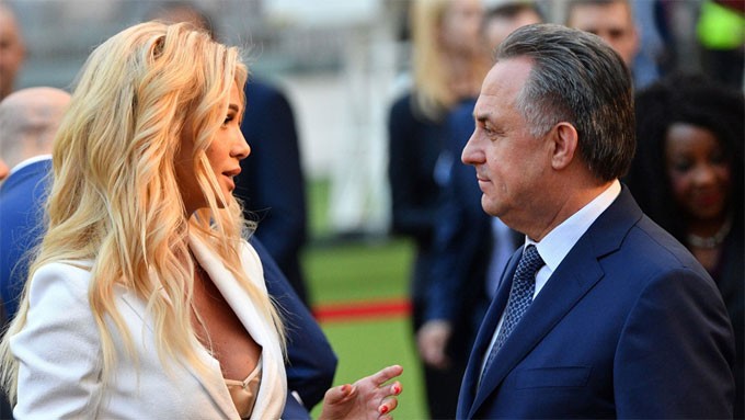 Những bóng hồng rạng rỡ trong lễ khai mạc World Cup ảnh 9