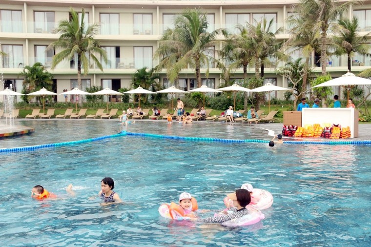 Cho một mùa hè lý thú cùng cả gia đình với gói nghỉ dưỡng Happy Family từ Tập đoàn FLC ảnh 1