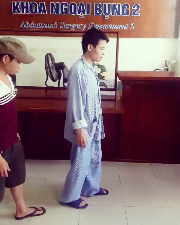 Hiếm gặp: U mọc từ háng xuyên vào ổ bụng chàng trai ảnh 1